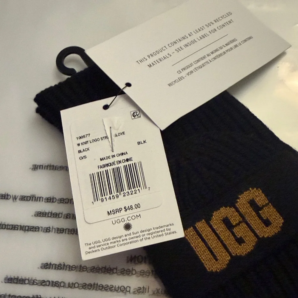 UGG Black Knit Convertible Fingerless Gloves with Tan Logo